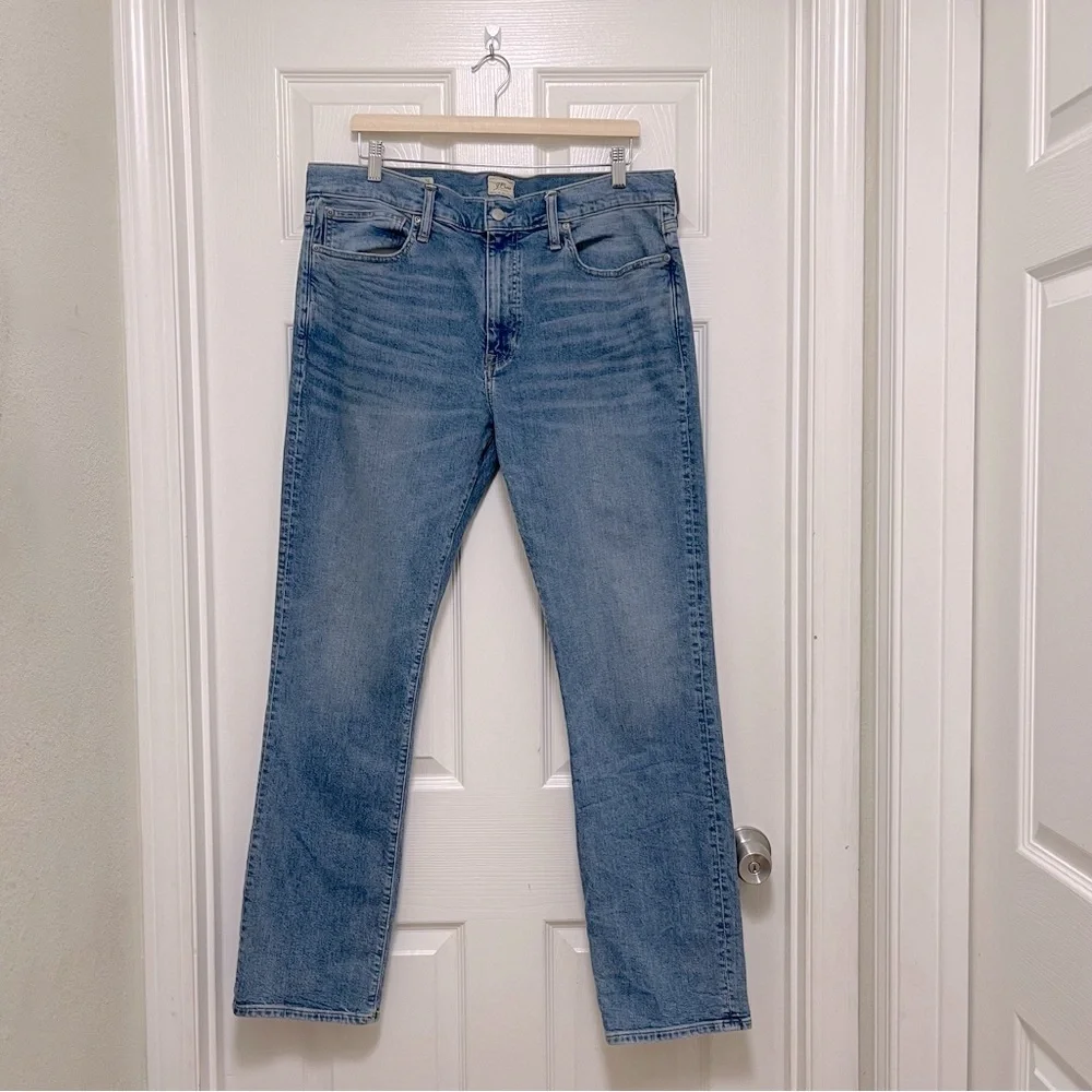 J.Crew 770 Straight-Fit Stretch Jean